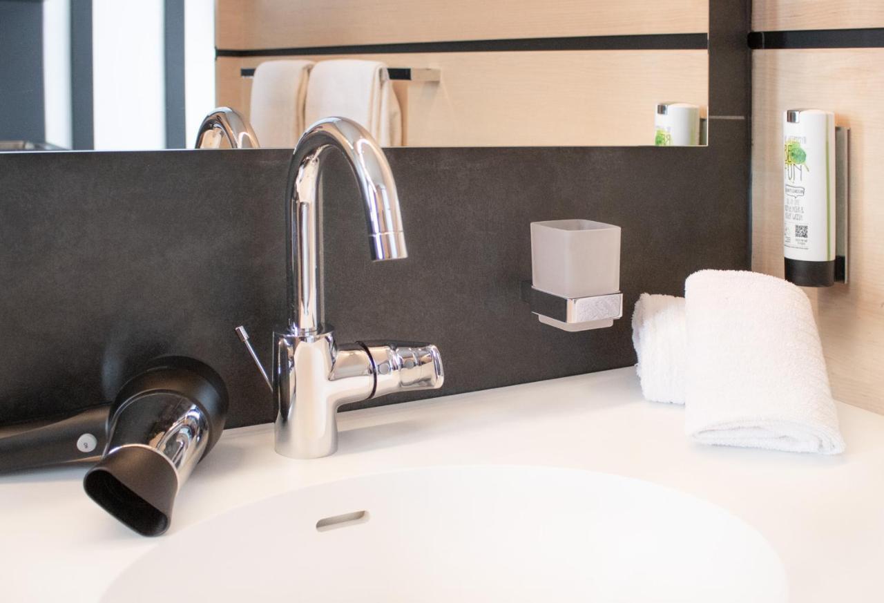 Zor Hotel By Wmm Hotels Zimmern ob Rottweil Kültér fotó